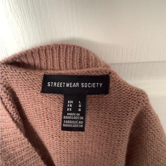 Brown and white plaid sweater vest - Picture 3 of 3